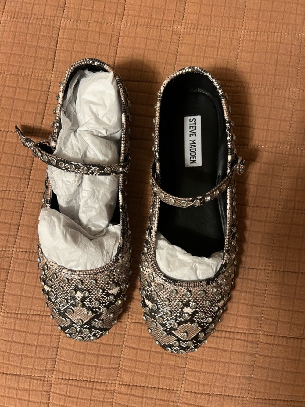 Steve Madden Metallic Embellished Mary Jane Flats in Silver and Black